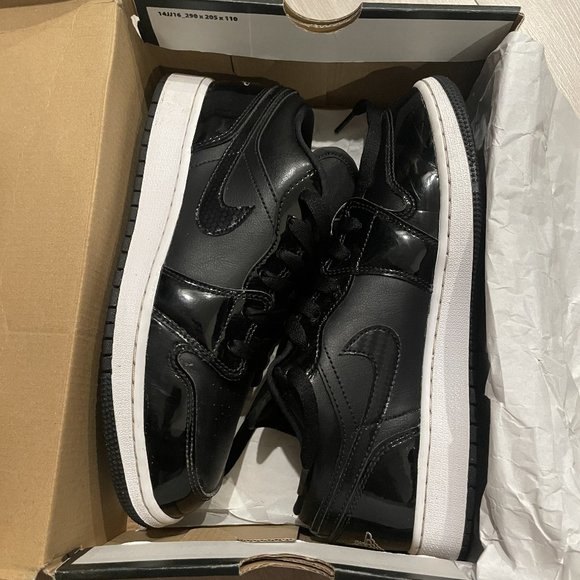 Air Jordan - Black Youth - 1 Low Se ASW (GS) - Uk 6 / cm 24.5/ 6.5Y - Picture 1 of 6